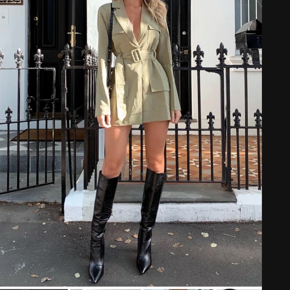 - Mini dress green